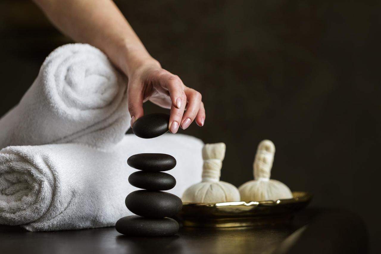Aroma Stone Hotel Spa Syców Eksteriør billede