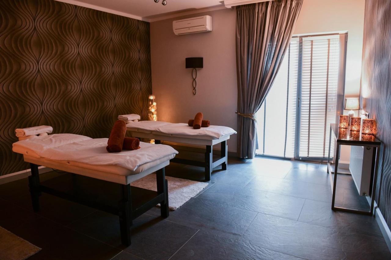 Aroma Stone Hotel Spa Syców Eksteriør billede